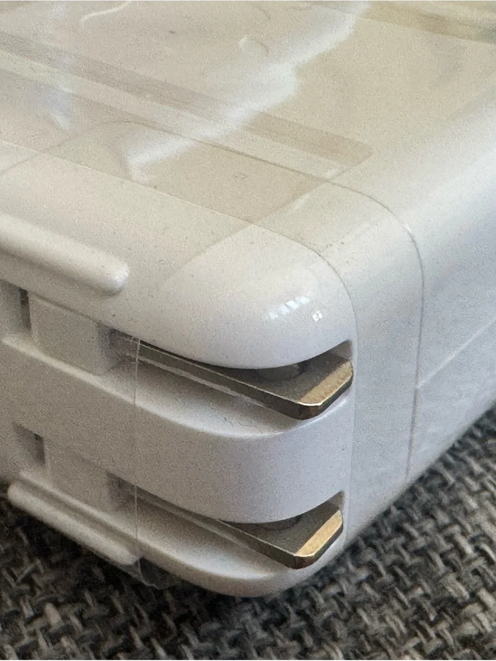 Apple White MacBook MagSafe 85W Power Adapter Charger A1343 2010